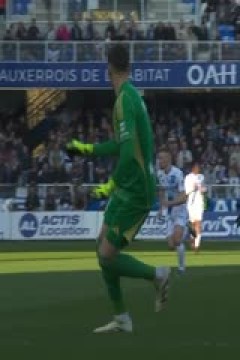 法甲联赛 欧塞尔VS斯特拉斯堡 20250303