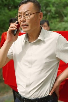 奶奶的废品车载我进清华